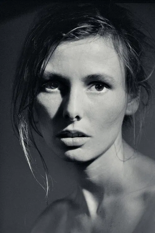 Lyn Thibault profile