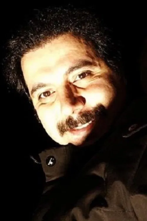 Yashar Naderi profile