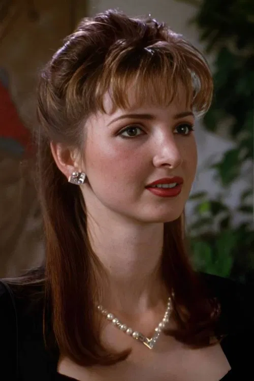 Elena Olanson profile