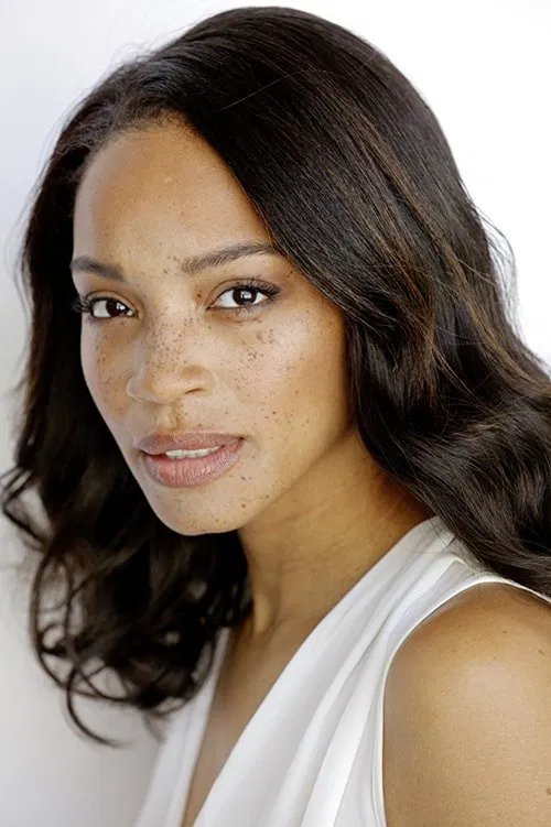 Shinelle Azoroh profile