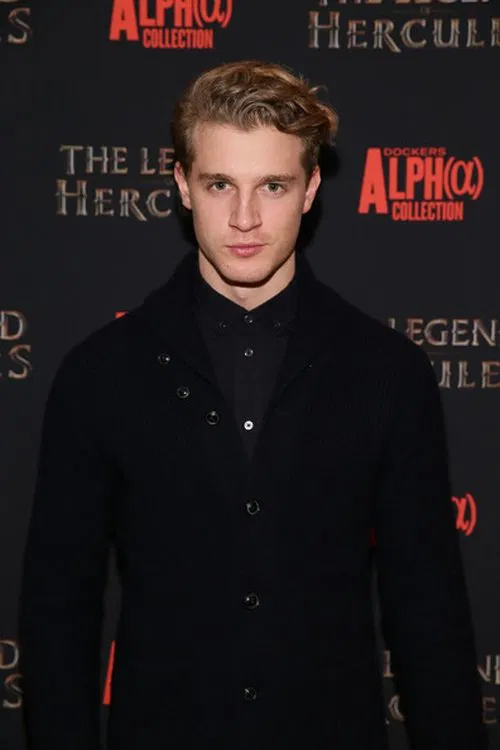 Pasha Pellosie profile