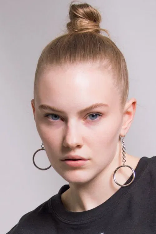 Annet Charitonova profile