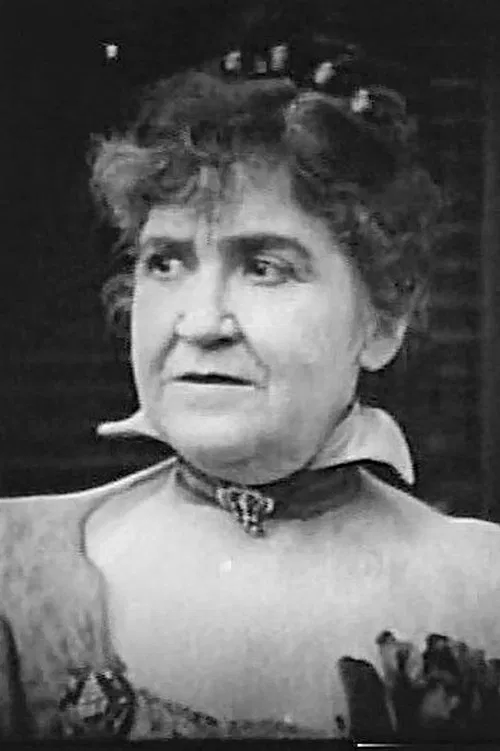 Laura La Varnie profile