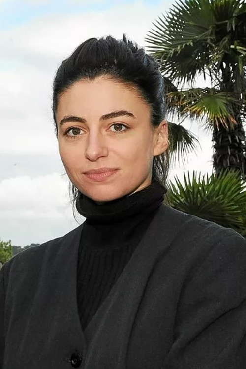 Alba Gaïa Bellugi profile