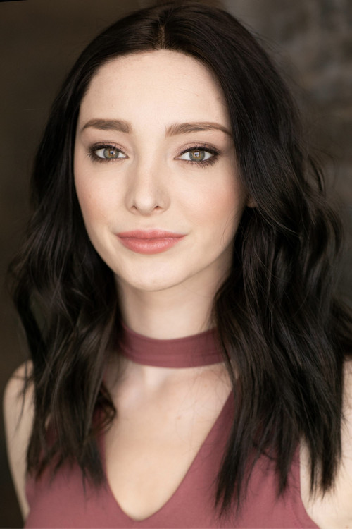 Emma Dumont profile