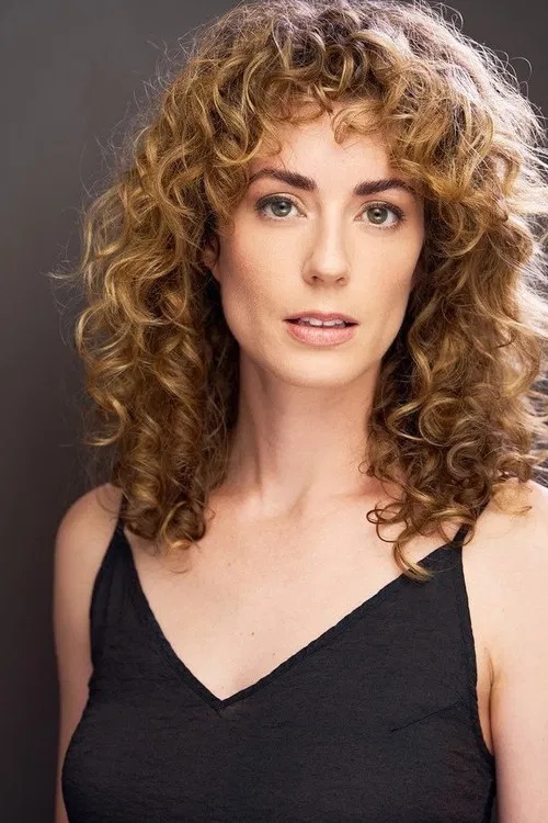 Caitlin Holcombe profile