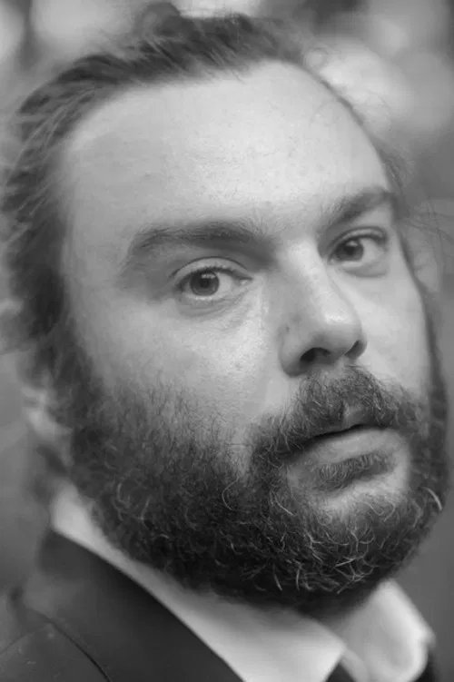 Can Güvenç profile