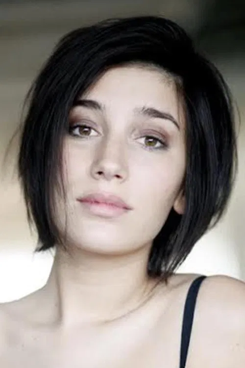 Laura Chetrit profile