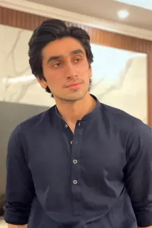 Hamza Sohail profile