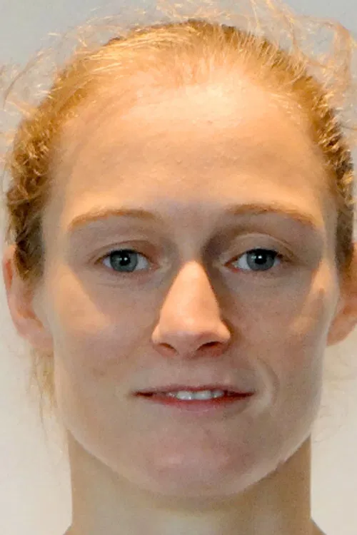 Delfine Persoon profile