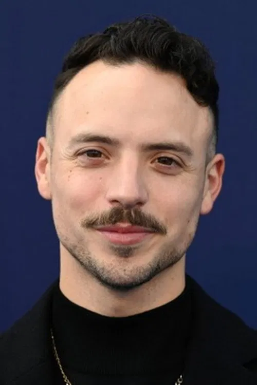 Emilio Dosal profile