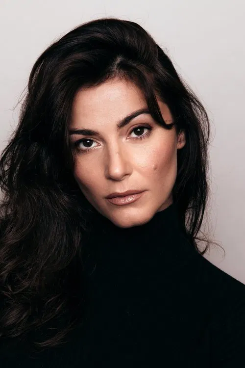 Elysia Rotaru profile