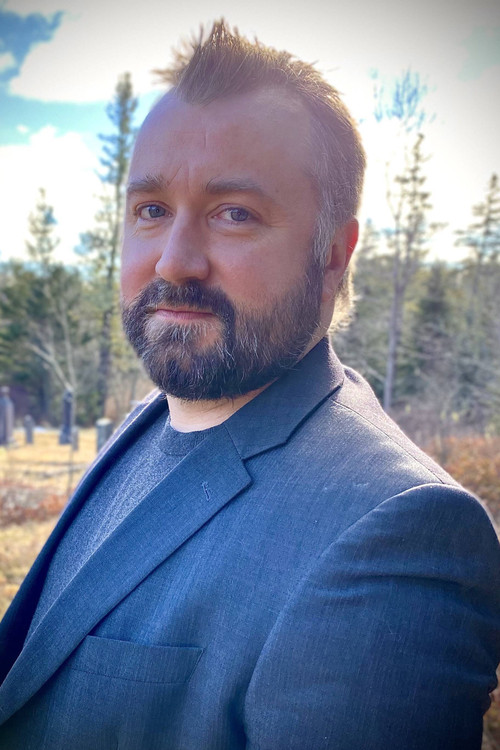 Elliott Van Dusen profile