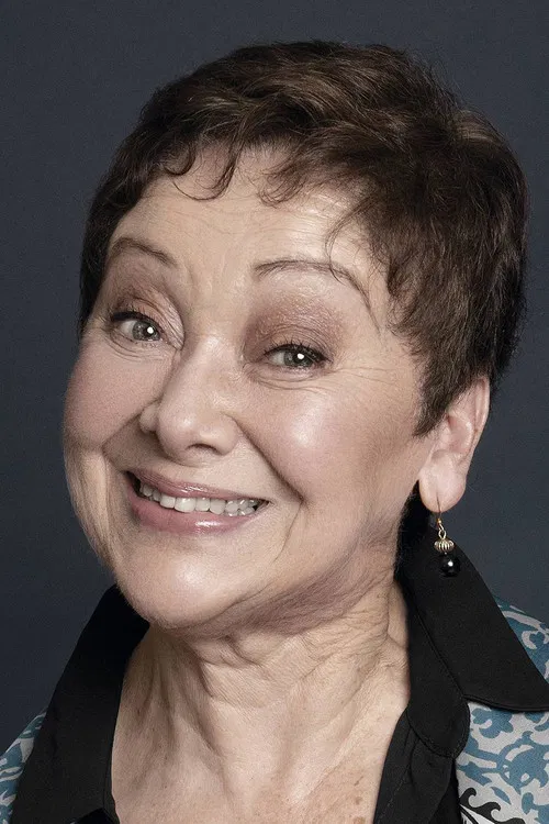 Gloria Benavides profile