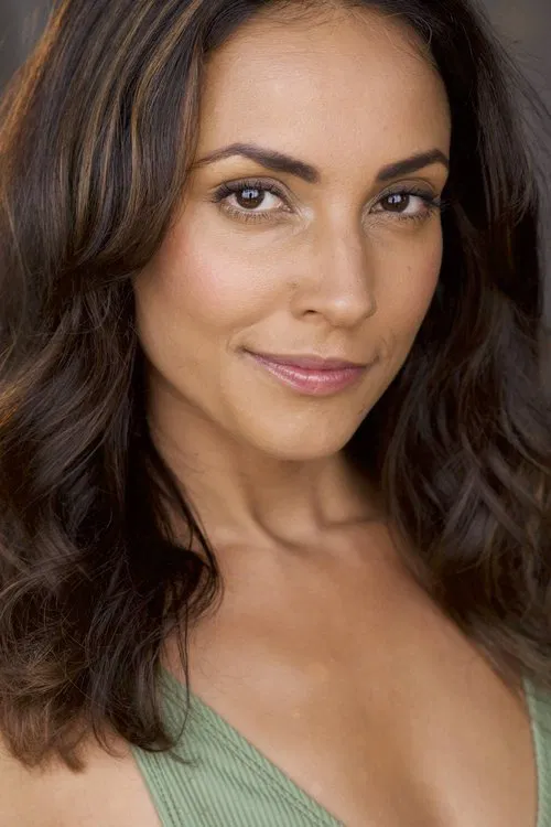 Naina Michaud profile