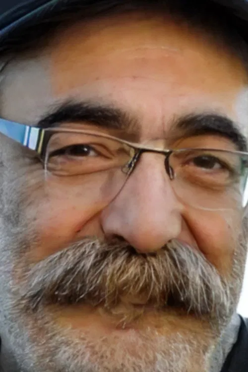 Yavuz Akçay profile