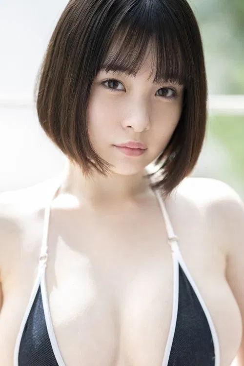 Suzu Akane profile
