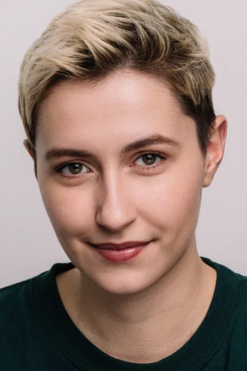 Charis Storms profile