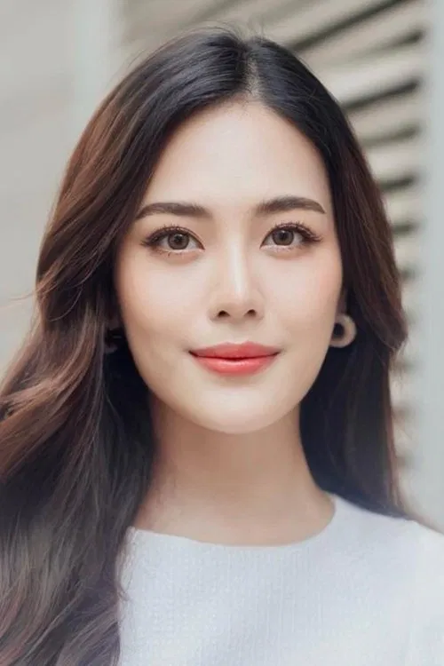 Chayissara Wattananawin profile