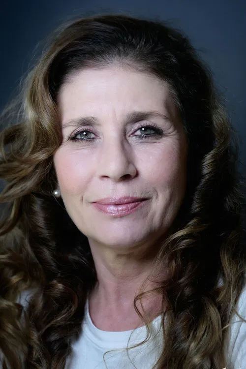 Betül Aşçıoğlu profile