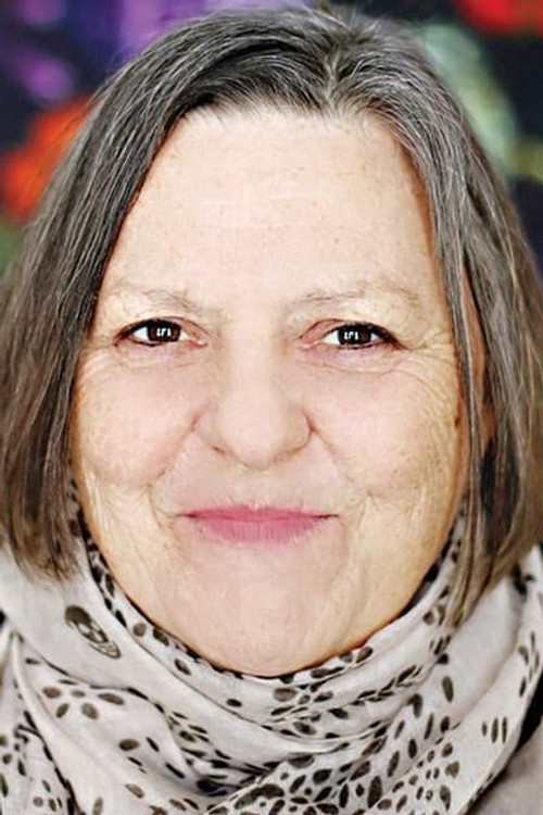 Nicola Cavendish profile