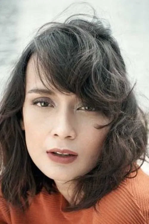 Cristina Suzanne profile