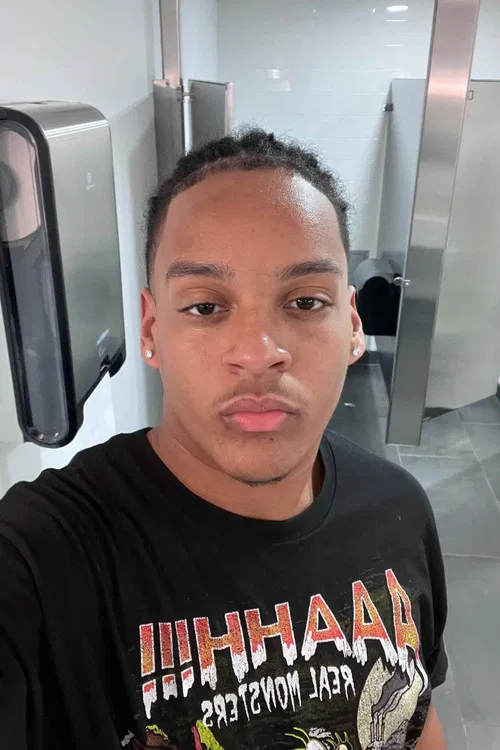 Uriah Rivera profile