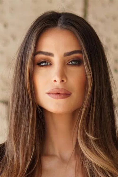 Annabella Hilal profile