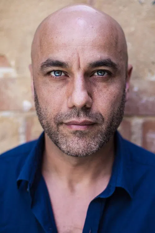 Justin Cotta profile