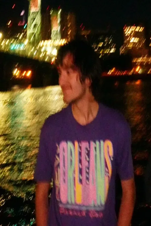 Niko Paroissien Arce profile