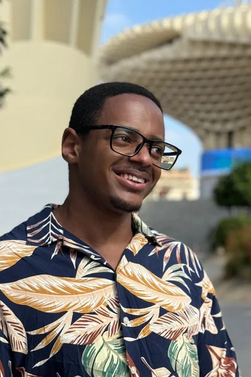 Luís Moreira profile