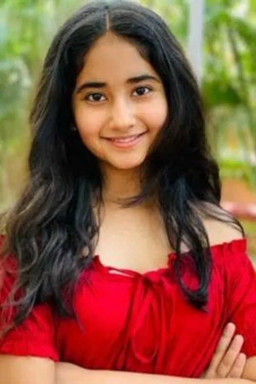 Chahat Tejwani profile