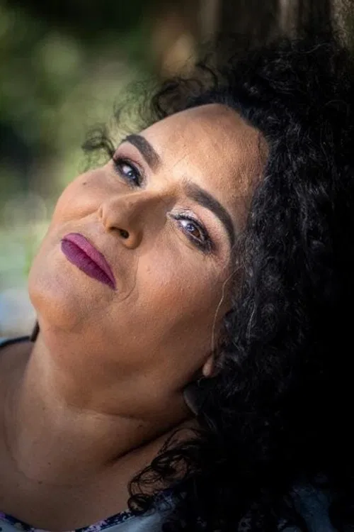 Yessenia Artavia profile