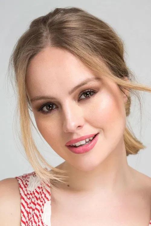 Esmeralda Moya profile