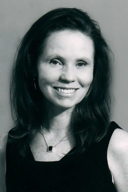 Hollis McLaren profile