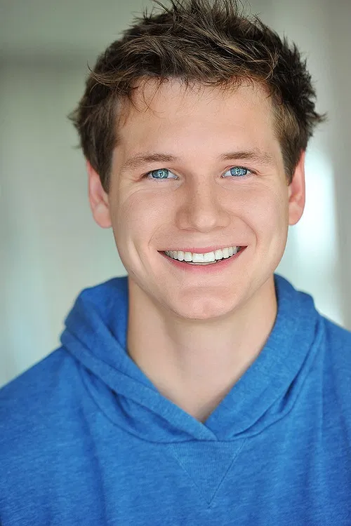 Luke Shelton profile