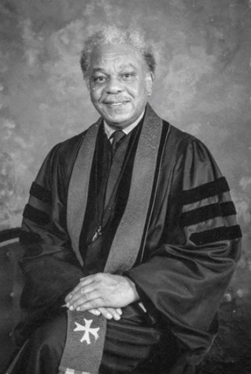 Kingsley Tweed profile