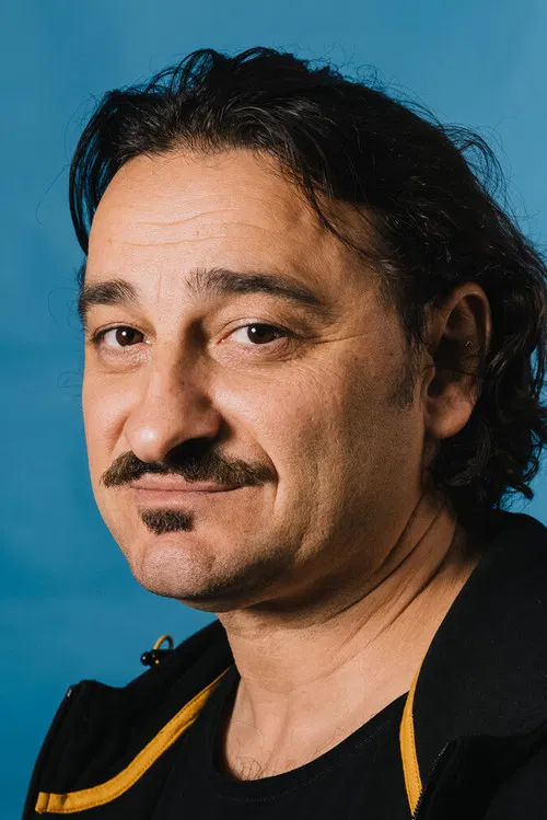 Vassilis Haralambopoulos profile