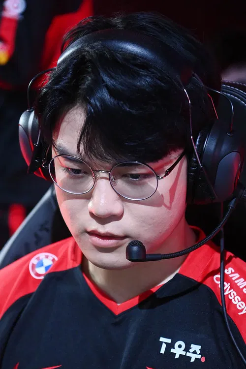 Lee Min-hyeong profile