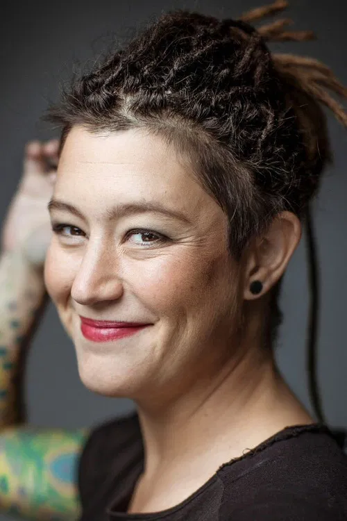 Carolina Bazán profile