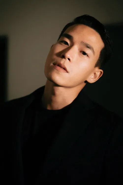 Awat Ratanapintha profile