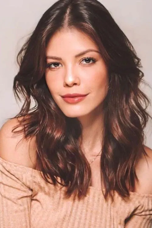 Vitória Strada profile