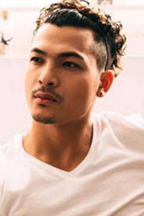 Vũ Tuấn Việt profile