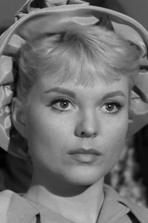 Abigail Shelton profile