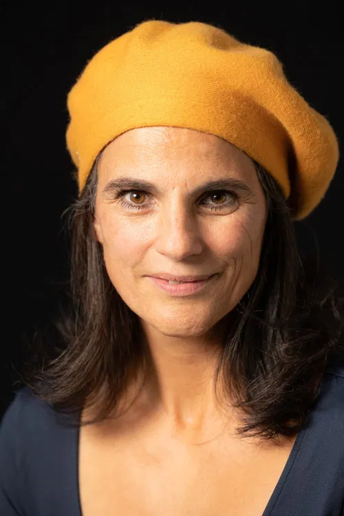 Julia Neidhardt profile