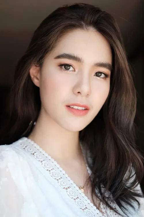 Meentra Intira profile