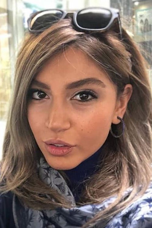 Negah Khaghani profile