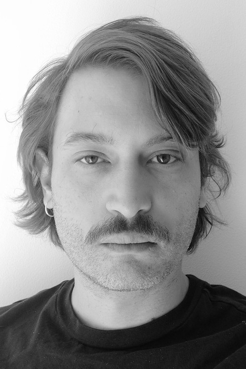 Simón Vélez profile