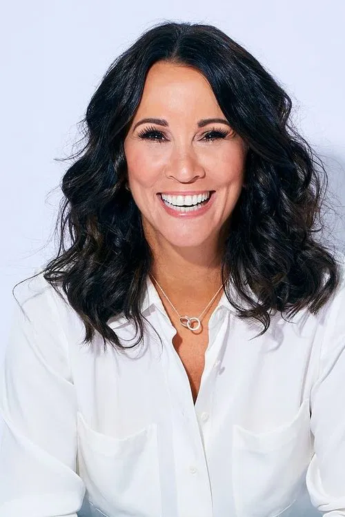 Andrea McLean profile