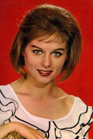 Lucile Saint-Simon profile